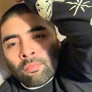 Meet your Posher, Eduardo